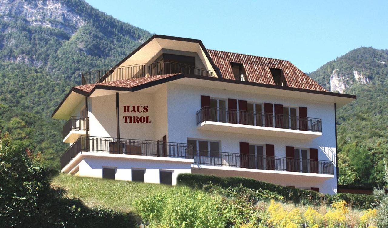 Haus Tirol Lägenhet Caldaro Exteriör bild