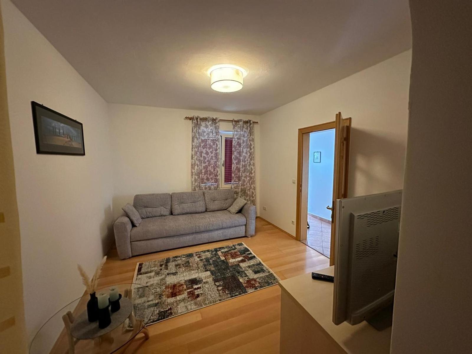 Haus Tirol Lägenhet Caldaro Exteriör bild